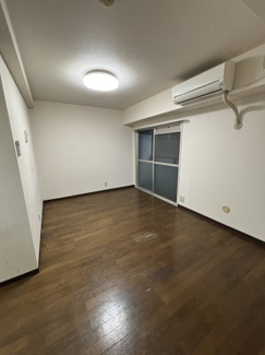 【洋室】 | レジデンス向井