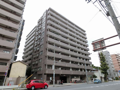 【外観】 | ガーデンプラザ横浜南 | 横浜市営地下鉄ブルーライン「阪東橋」駅徒歩3分、京急本線「黄金町」駅徒歩10分
JR根岸線「関内」駅徒歩15分。