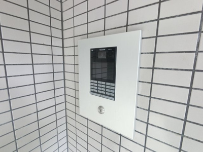 【その他共用部分】 | マイキャッスル金沢文庫 | オートロック付きのマンションです。
防犯面も安心です。