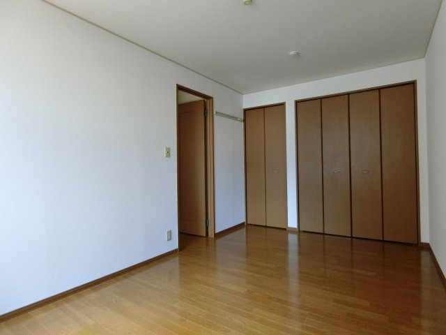 コーポ門脇2の洋室