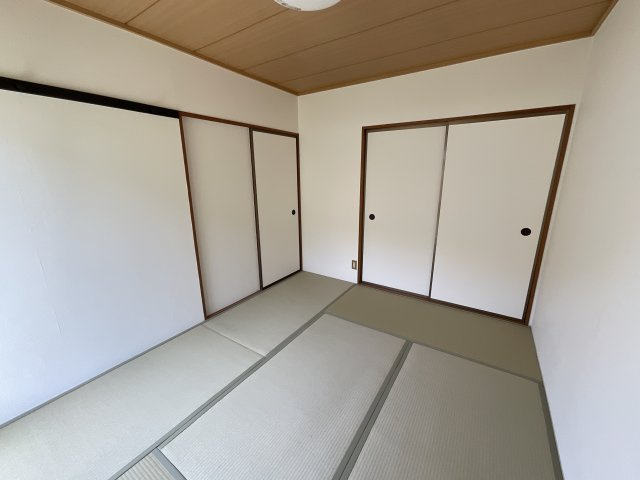 【和室】 | ＯＭハウス | 畳の上でゆっくりとくつろげる和室です
