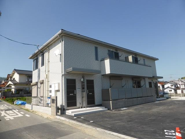 ル　シェル西条の外観