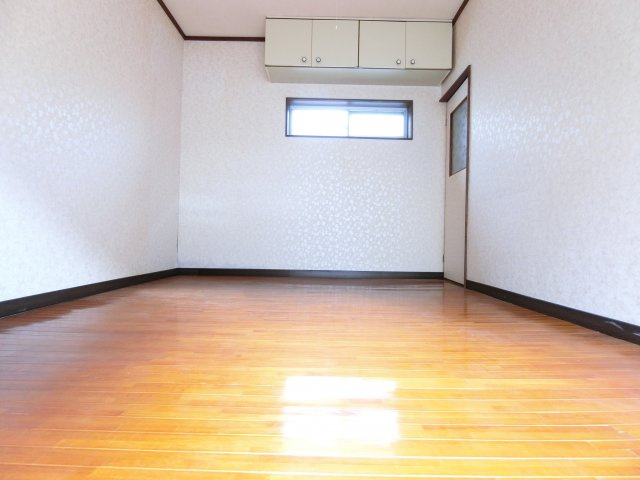 河内長野市本町戸建の寝室