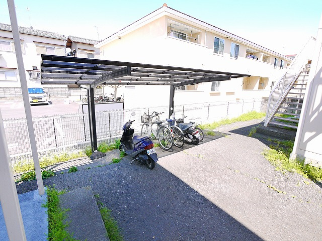 コーポラスアズマBのその他共用部分|駐輪場