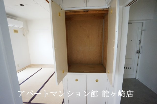ビレッジハウス奈戸岡2号棟の収納