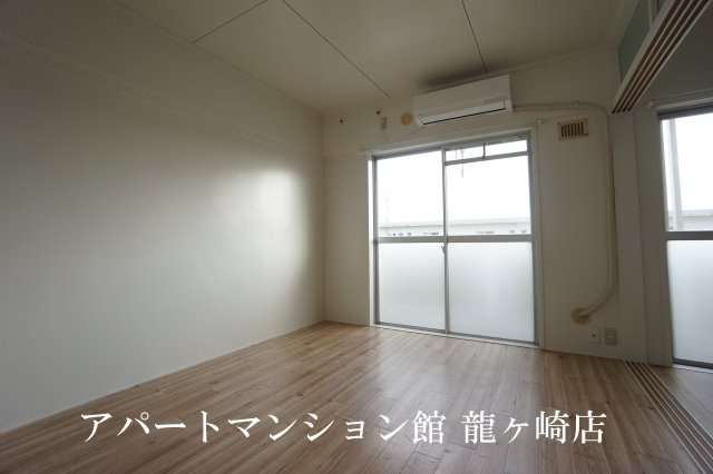 ビレッジハウス奈戸岡2号棟の寝室
