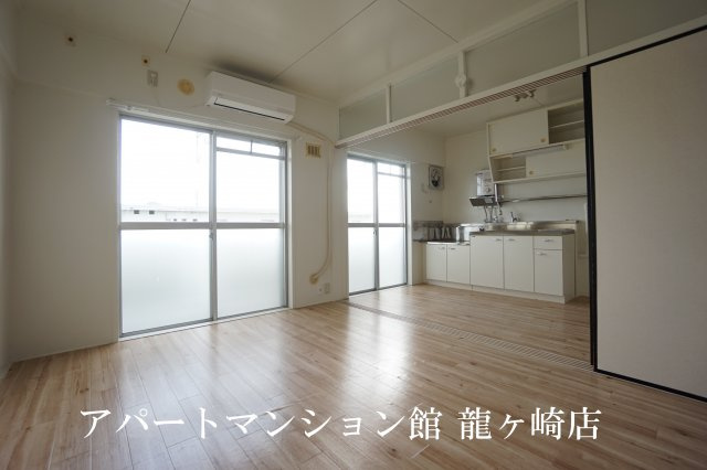 ビレッジハウス奈戸岡2号棟の内装