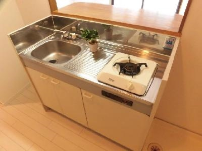 ラビーム河原町のキッチン|1口ガスキッチン
