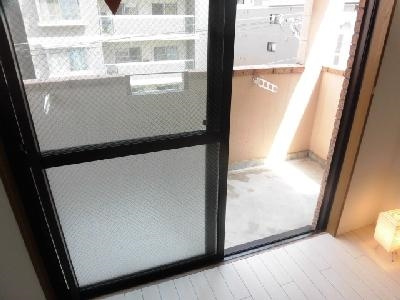 ラビーム河原町のバルコニー