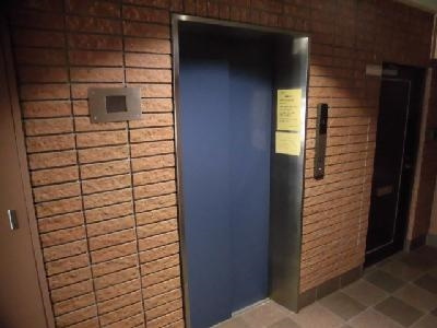 ラビーム河原町のその他共用部分|エレベーター