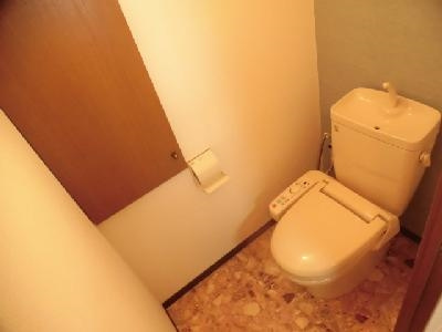 ラビーム河原町のトイレ|ウォシュレット