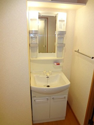 【洗面所】 | グリーン花水木 | 広い洗面スペース