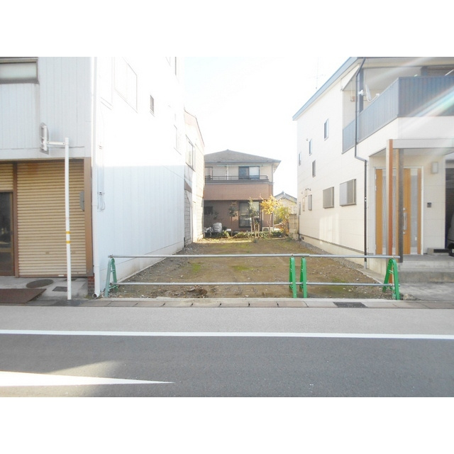 岐阜市加納神明町２丁目の駐車場の外観