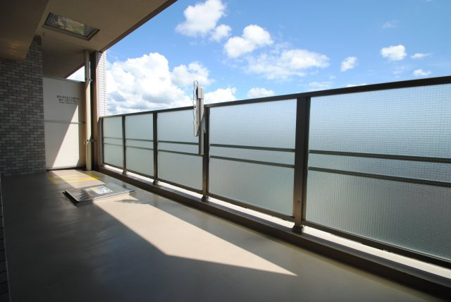 第33上野ビルのバルコニー|同タイプ別室（イメージ画像）