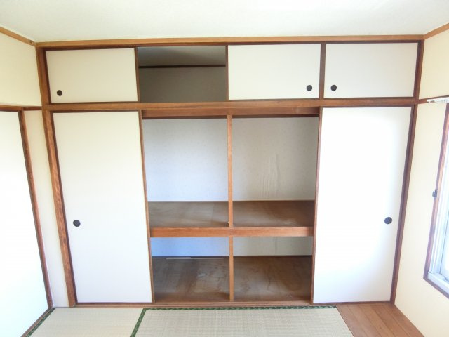 金剛第三住宅216棟の収納