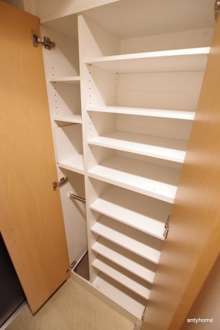 エステムコート新大阪6エキスプレイス　仲介手数料無料の収納