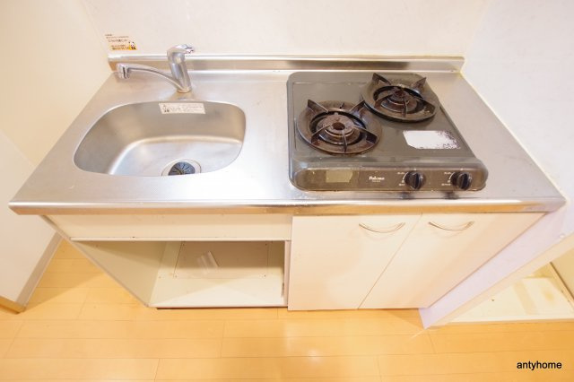 エステムコート新大阪6エキスプレイス　仲介手数料無料のキッチン