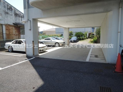 【駐車場】 | グランデ十二天