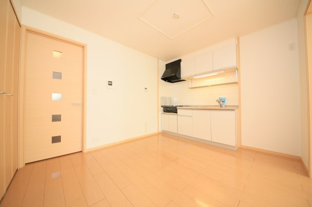 エスペランサ壱番館の居間・リビング