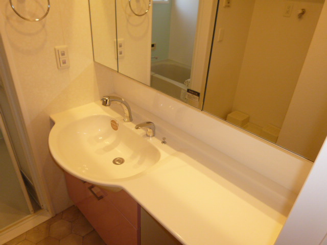 チェリーブロッサムＡのトイレ|シャワー付きトイレ