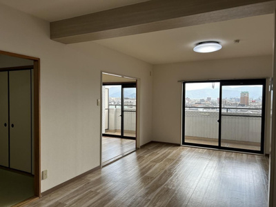 【居間・リビング】 | 空港中央ビル