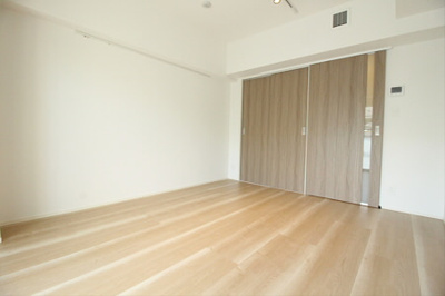 【寝室】 | YOU I COURT