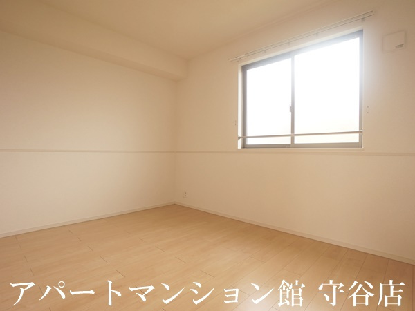 ベル・ファイワークスⅠの寝室