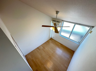 【展望】 | ロフトからの景観です！天井が高く開放感のある洋室6.2帖のお部屋です☆