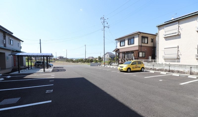 エリコーポⅡの駐車場|駐車場完備です