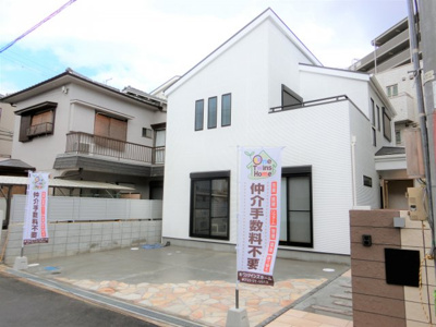 【外観】 | マイタウン永楽荘プレミアム◇◆全2区画◇◆自由設計◇◆ | 【同社施工例】
外壁は、旭化成のパワーボード標準仕様♪♪