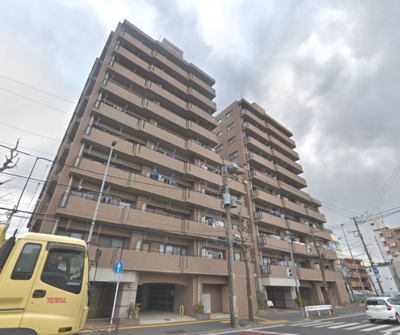 【外観】 | グランイーグル鹿島田Ⅲ | 3階南西向きにつき陽当たりのよい3LDK。洋室3とLDの間に案内窓があり子供部屋にも◎
住まいの独立性を高める玄関ポーチ付♪