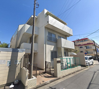 【外観】 | 3階南向き・最上階。上階からの生活音が無く戸建感覚を味わえます
納戸は書斎や子供部屋としても利用可能♪