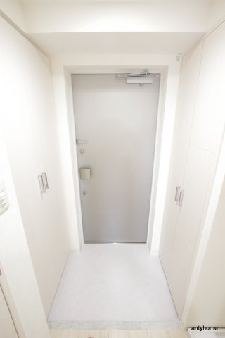 ビガーポリス346京橋2　仲介手数料の玄関