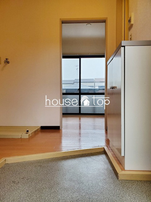 【玄関】 | ピース水波