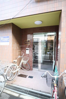 【エントランス】 | ヒカリマンション | 建物の内部です