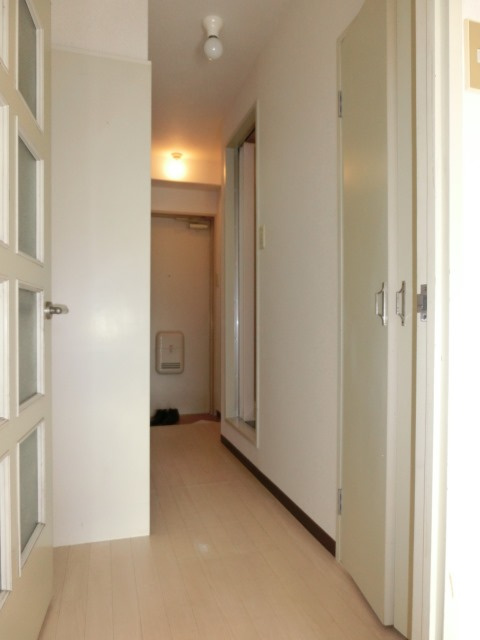 キャナル新北野の玄関|エアコン