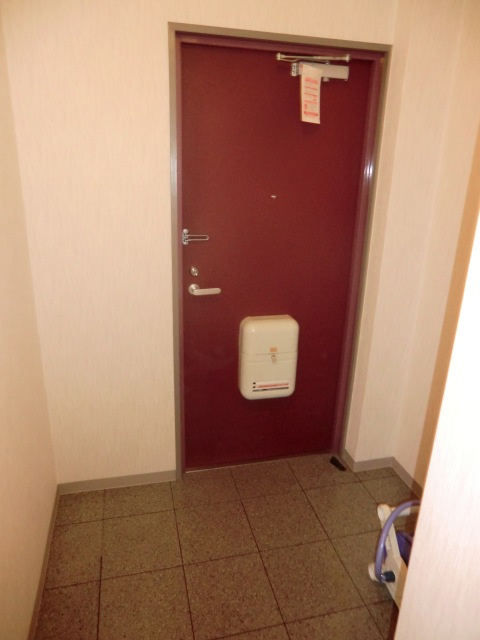 大阪市西淀川区御幣島２丁目の賃貸マンションの玄関