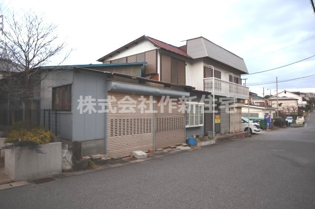 花見川区浪花町　売地　約６２．８坪　建築条件なし　更地渡し　南公道面の前面道路含む現地写真|南側７．８ｍ公道面　間口は約１５ｍ