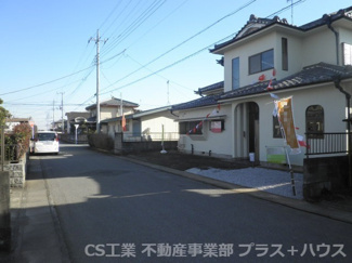 【前面道路含む現地写真】 | 前面道路含む現地写真です