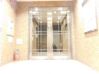 【エントランス】 | Collection高槻市駅前
