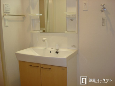 【独立洗面台】 | クレールヒルズ・エム | 同型タイプ