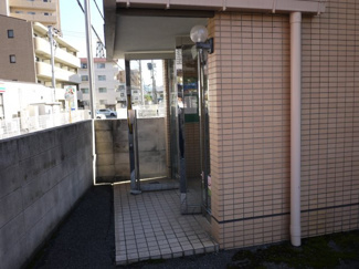 【エントランス】