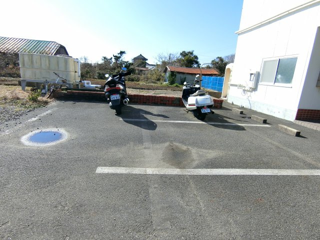サーフサイドヒルズ九十九里の駐車場