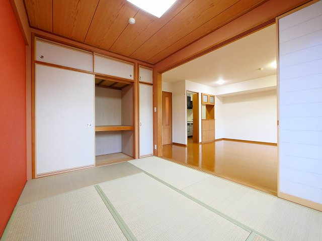 エス・バイ・エルクラスタあやめ池の和室