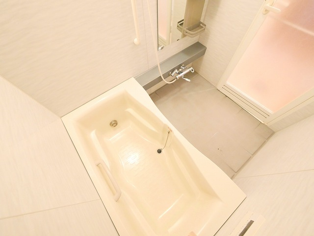 エス・バイ・エルクラスタあやめ池の浴室