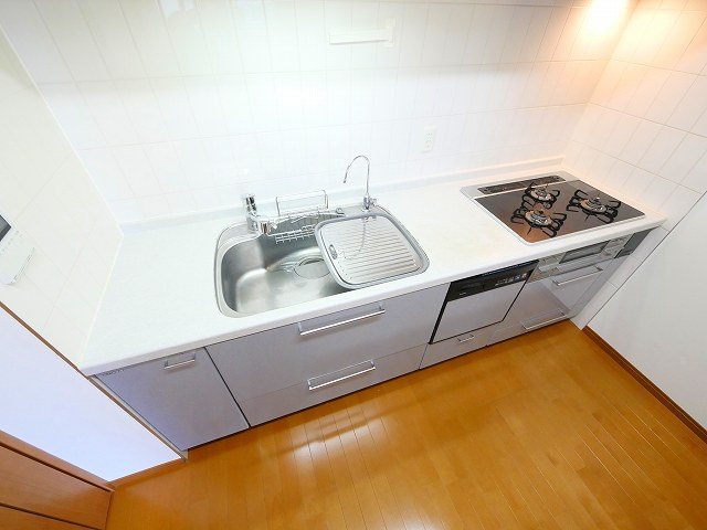 エス・バイ・エルクラスタあやめ池のキッチン