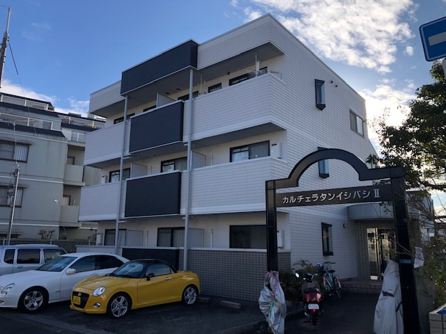 池田市石橋４丁目の賃貸マンションの外観|外観もきれいです