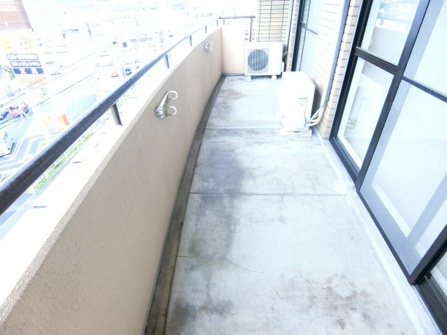 メゾンアザレアのバルコニー|同物件別部屋イメージ