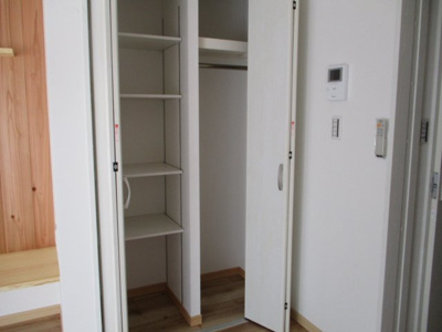 【その他】 | レ・セーナⅢ | 収納も豊富でスッキリと整理整頓♪