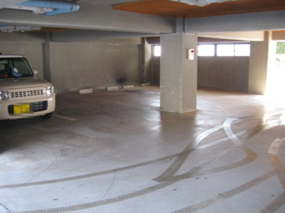 【駐車場】 | 第13新英マンション